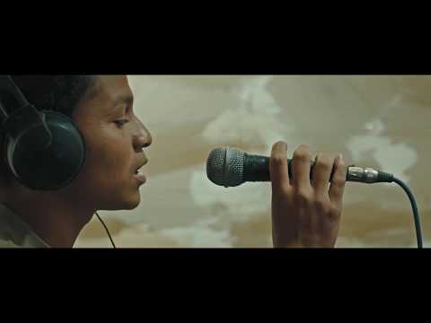 FU2 - UNA DECADA [Video Oficial]