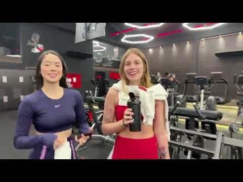 @flaviacharallo  GANHOU NA QUEDA DE BRAÇO COM A BAIANINHA NA IRON BERG