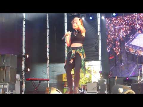 Barei - Say yay (L'Escardívol, Rubí'17)