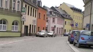 preview picture of video 'Straßenansicht durch Lößnitz'