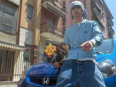 FATFATCORFUNK "Realtà fuori dalle scuole" (beat FATFAT)