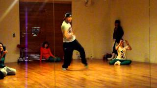 ONE KISS/Latif 　choreo by Tsugu a.k.a.TG 　2011/12/22