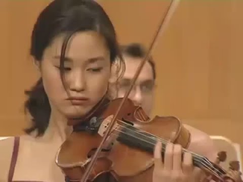 Sayaka Shoji plays Mendelssohn : Violin Concerto in E minor, Op.64