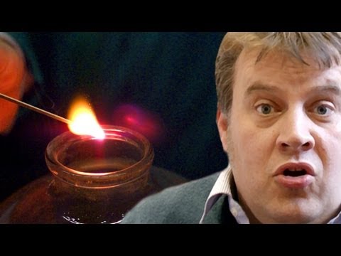 スプリントに火をつける（スローモーション） - 動画の周期表 (Lighting a Splint (slow motion) - Periodic Table of Videos)
