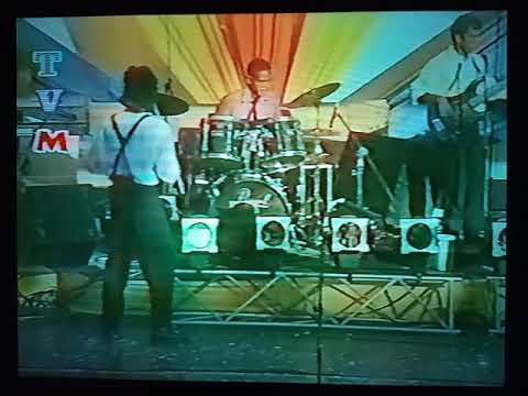 NJAKATIANA Zokinay (Live à Antsahamanitra)