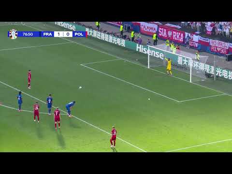 Robert Lewandowski rzut karny w meczu przeciwko Francji