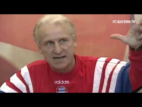 Impfstoff Flasche leer FC Bayern