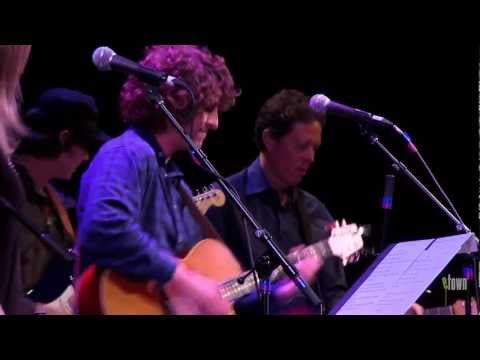 Zach Heckendorf live in eTown - "All The Right Places" (eTown webisode 242)