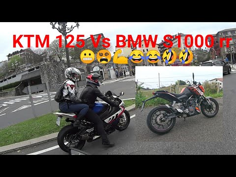 KTM Duke 125 Vs BMW S1000rr y los BANCOS con Mejores Vistas del mundo