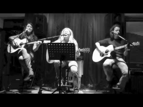 Just Another Song // Tine Becker Goes Acoustic LIVE