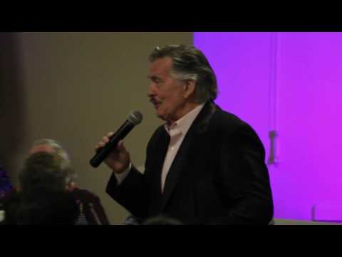 Ronnie Dove sings 'Hello Pretty Girl' Maryland May 2016