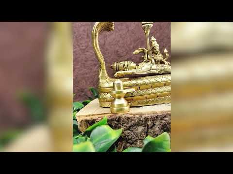Goddess Shree Padmanabhaswamy Ranganatha Swamy Reclining Vishnu on Adisesha Sheshnag Lord Vishnu with Goddess Lakshmi/Vaikunda Perumal video