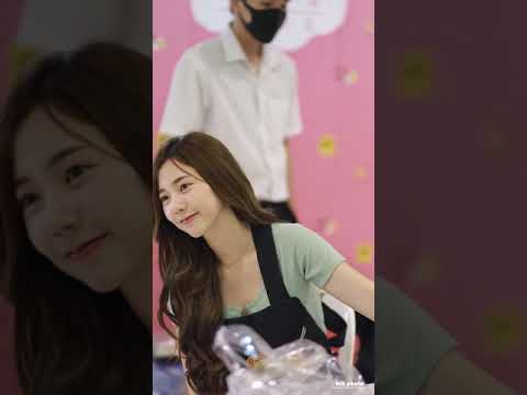 #สาวน่ารัก คุณKaimuk @catfoodival2019