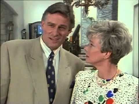 Hotel Paradies Folge 4 - Oma kommt