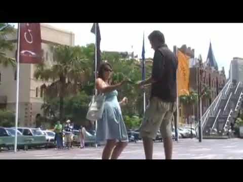 DayGame Approach Mystery Method Style (The Pickup Artist)