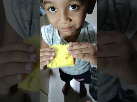 #cake #kids #christmascakes #spongecake #pineapple