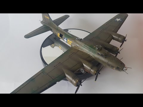 Revell 1/72 B-17F Memphis Belle (Part 1: Kit review and interior build)