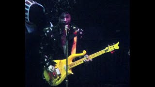 Thunder (live at Glam Slam Minneapolis 1992) - Prince &amp; The New Power Generation