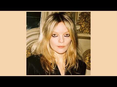 Jessica Pratt - "Aeroplane" (Official Audio)