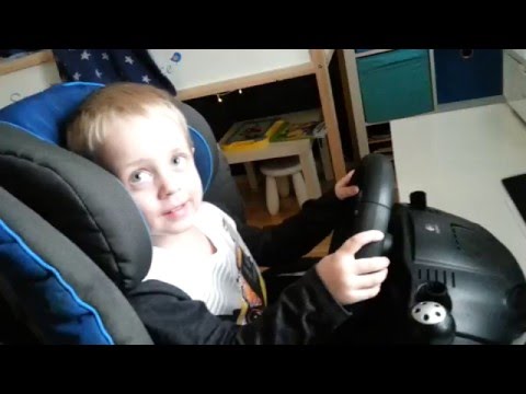 3-Year-Old Plays DIRT RALLY like pro