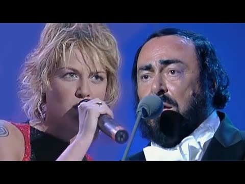 Luciano Pavarotti & Irene Grandi - Guarda che Luna (HerStory 2000)