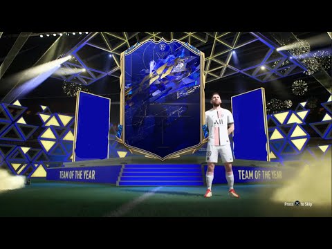LIVE- FUTTIES ON TÄÄLLÄ (Pakettien avaus)