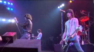 Ramones- (It&#39;s Alive)The RainbowTheatre, London, England  31.12.1977
