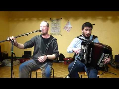 Pach pi ( par Landat/Moisson ) fest noz Camors 14/12/2013