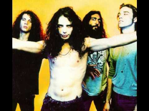 Soundgarden - Outshined (HQ)