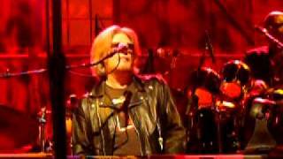 "Fall In Philadelphia" Daryl Hall-Fitz and The Tantrums Temple U 4/16/11 Live