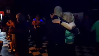 11/10/24 "El Cabure" Carlos Di Sarli 🎵 TDJ Aldo Orrego - La Milonga de Onírico en Ushuaia