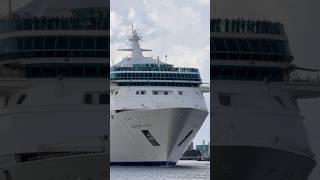 Rhapsody of the Seas 🛳️ #royalcaribbean  #travel #cruiseship #yt #vacation #shorts #travelshorts