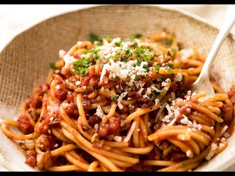 Bacon Pasta with Tomato Sauce