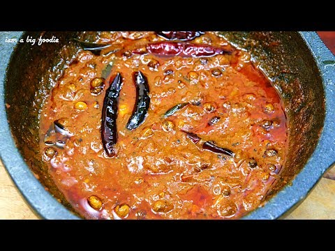 Colocasia tamarind curry Karunai kizhangu gravy for rice karunai kilangu puli kulambu