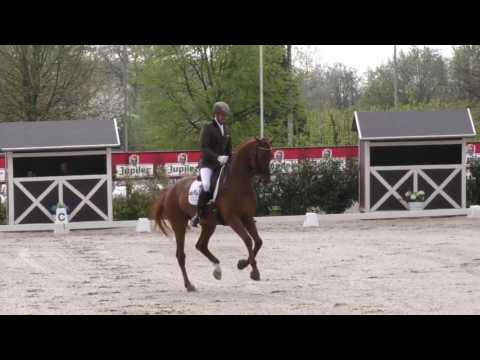 Patrick van der Meer en President's First Apple CDI Sint Truiden