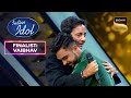 Vaibhav की गायकी सुन Sukhwinder Singh Ji ने लगाया उसे गले | Indian Idol 1