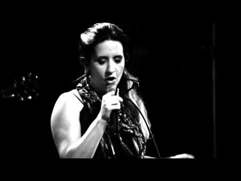 Tudo Mito - Estrela Leminski e Téo Ruiz