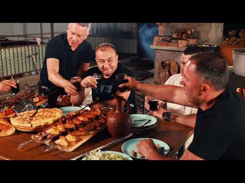 LEGENDARY DISH. CLASSIC KHASH.