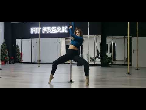 Pole Dance Choreography - FitFreak Studio Britney Spears "Overprotected"
