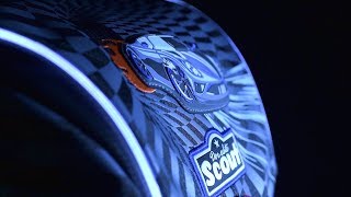 Scout Exklusiv Safety Light mit Osram-LED. Modell Alpha, Motive „Silver Swan“ und „Power Car“.