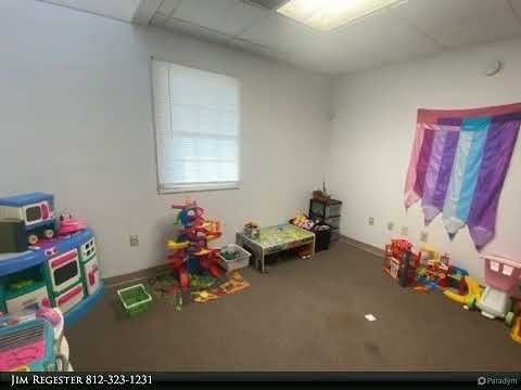 RE/MAX Realty Professionals - 640 S Walker Street