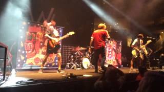 Kali Ma - Neck Deep Ft. Jeremy McKinnon