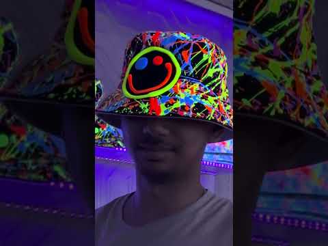 Visiting Cyberdog in Camden – London’s Most Futuristic Shop 🛸