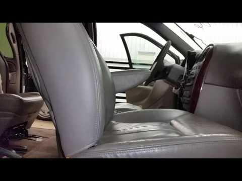 BK1406 - 2002 Chrysler Town & Country LXI - Passenger Side Front Seat