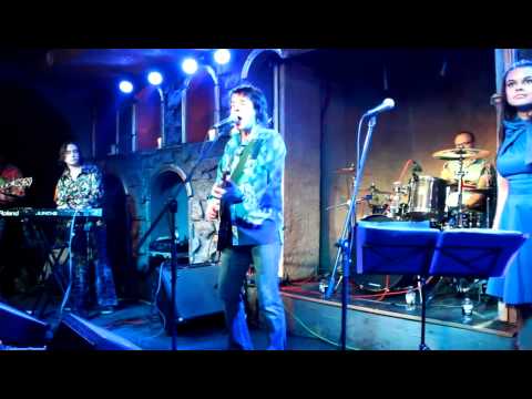 Евгений Осин и "Kadnikoff band" - Снова дождь (В клубе"Концерт" 02.11.2012)