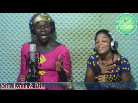Powerful Agbadza medley in TWI by Sis. Lydia and Sis.Rita Kornyo