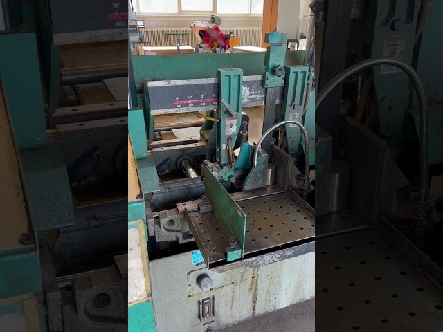 1343751 Fully automatic band saw Cosen C-320NC