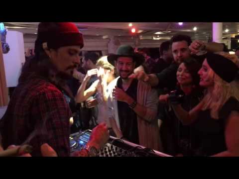 Iban Mendoza @ Atzaro beach closing party