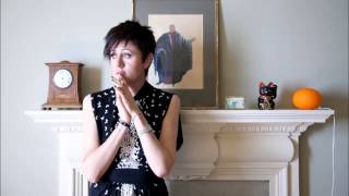 Tracey Thorn - Under The Ivy (Kate Bush cover)
