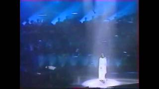 Gloria Eterna - Nana Mouskouri  (English Subtitles) 1989